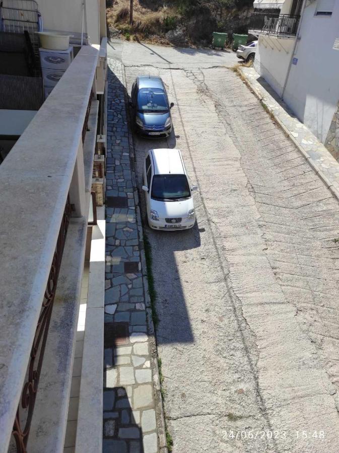 Annashouse Daire Néa Péramos Dış mekan fotoğraf